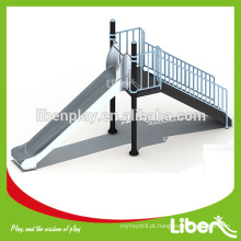 Maravilhoso Slide de aço inoxidável com escada para venda